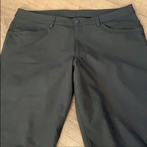 Lululemon ABC Men’s Slim Pants Sz 36 wore once
